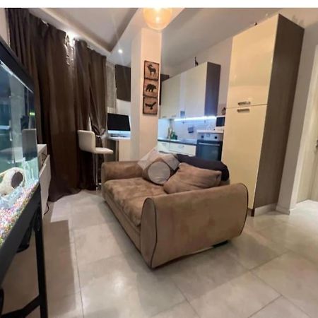Appartamento Chez Elisa Zona Sobborghi Monza Brianza , Italia Esterno foto
